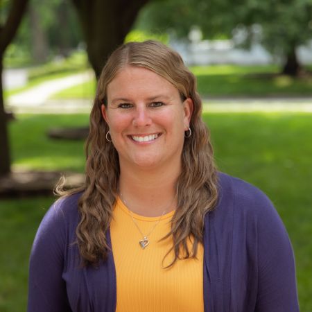 Directory photo of Rebecca Morrison